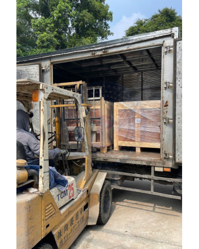 Gương thiết kế nội thất hình cánh chim NAV 2119-NT
